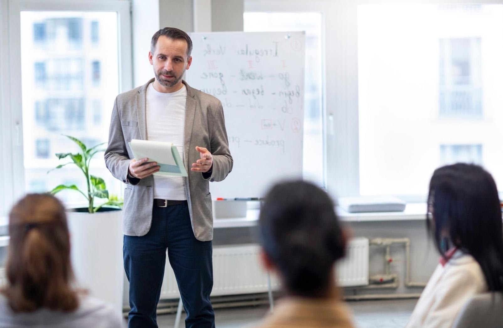 Sessione di formazione emotiva con professionisti